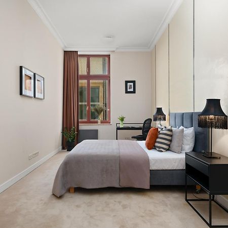 Majestic Residence -150M2 With Iconic Market Square View As Home Apartamenty R506 Wroclaw Bagian luar foto